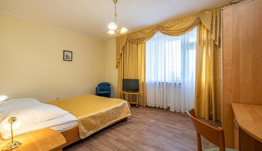 Студия + 1 корп.