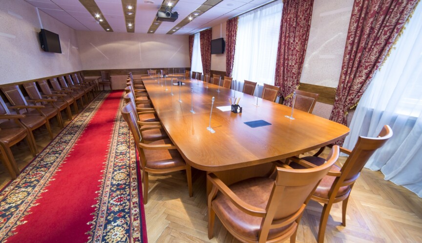 Конференц-зал малый